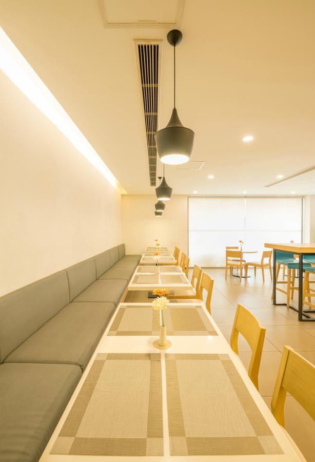 Hanting Hotel Qingdao Zhanqiao Railway Station מראה חיצוני תמונה